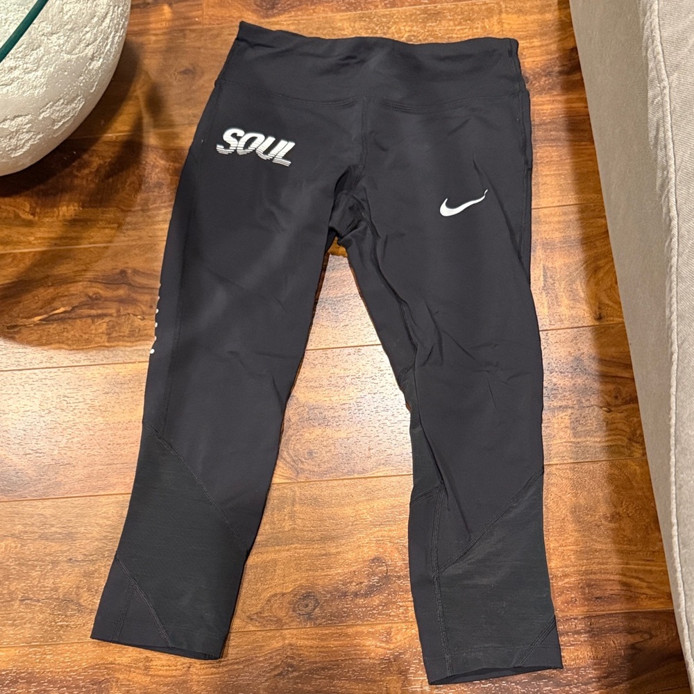 Nike soul cycle black leggings